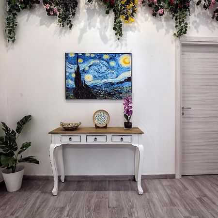 Garden House: Apartments And Rooms For Holidays Palermo Luaran gambar