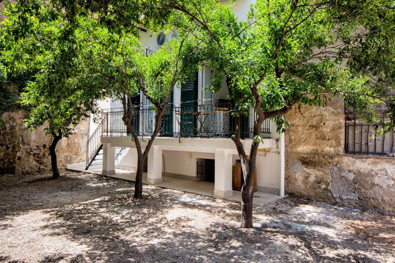 Garden House: Apartments And Rooms For Holidays Palermo Luaran gambar
