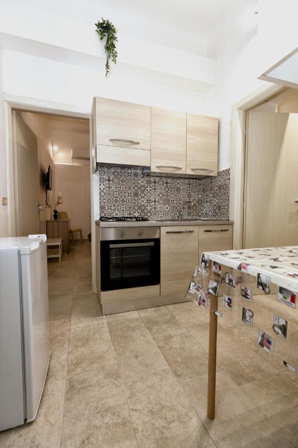 Garden House: Apartments And Rooms For Holidays Palermo Luaran gambar
